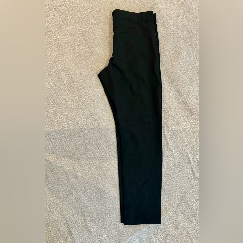NWT LEG3ND Brand Comfort Fit Performance Pants Size 34/30 in Black - Picture 7 of 7